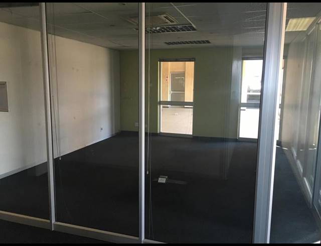 BUSINESS PROPERTY TO RENT IN SAMRAND BUSINESS PARK